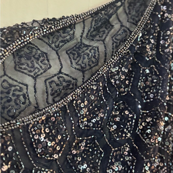 Pisarro Nights Navy Long Sequins and Beads Long Dress Size 4 NWT - Picture 4 of 8